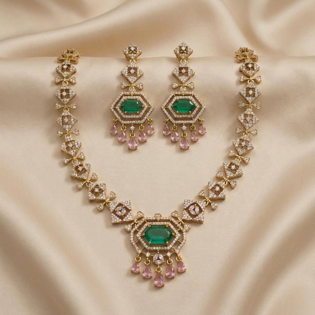 Emerald Geometric Necklace Set