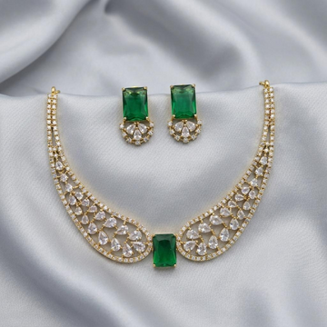 Emerald CZ Premium Bridal Hasli Neckpiece