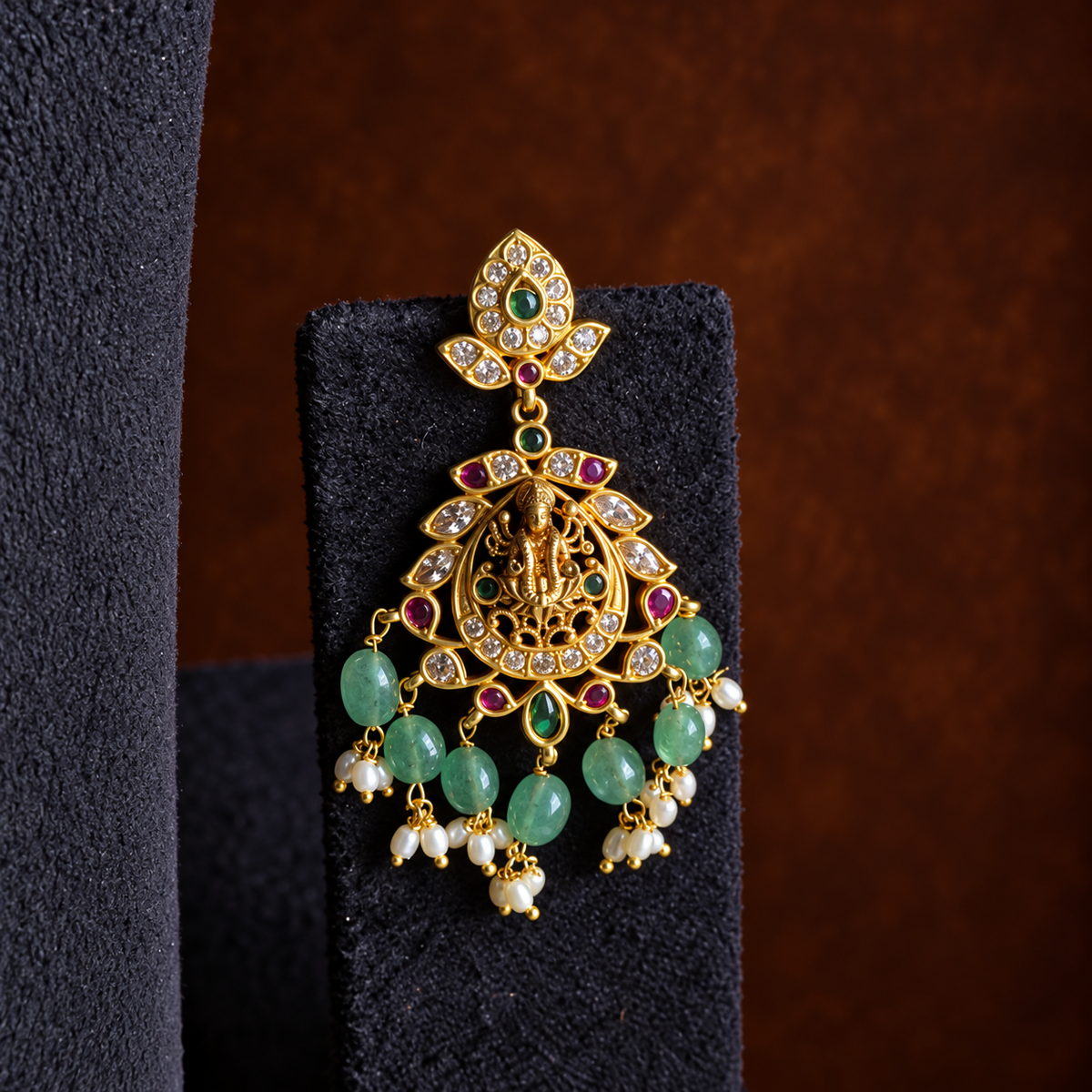 Antique Gold Ruby Green Necklace Set
