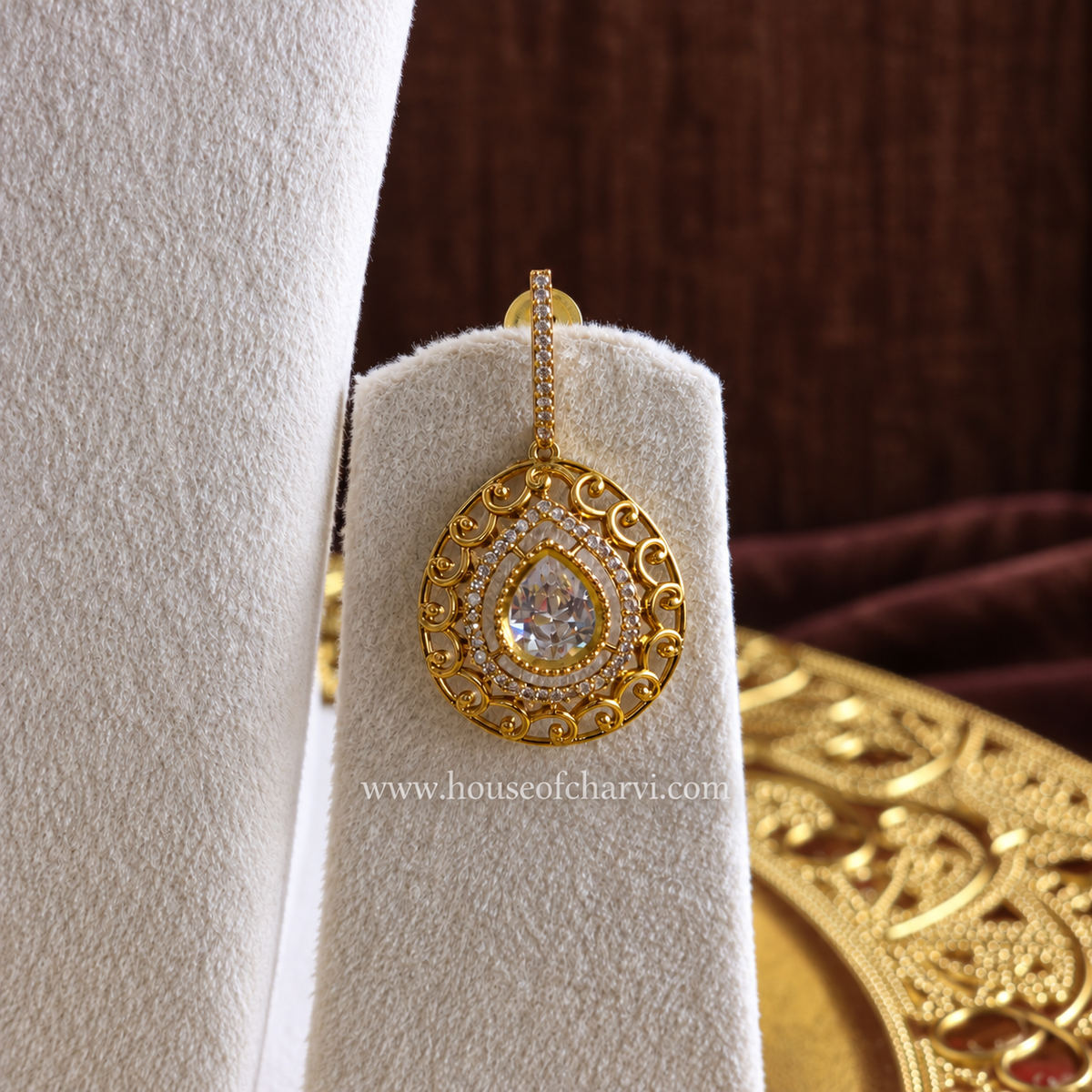Gold-Toned Antique CZ Teardrop Necklace Set