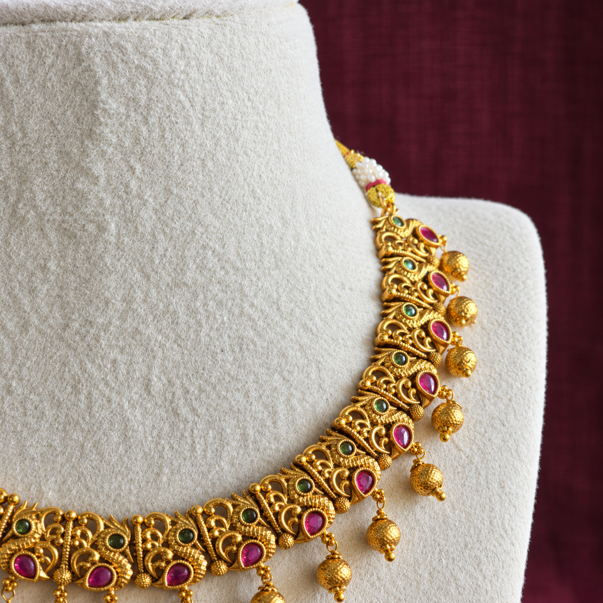 Antique Ruby Green Stone Necklace Set