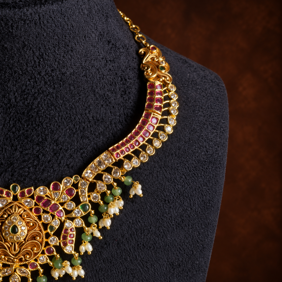 Antique Gold Ruby Green Necklace Set