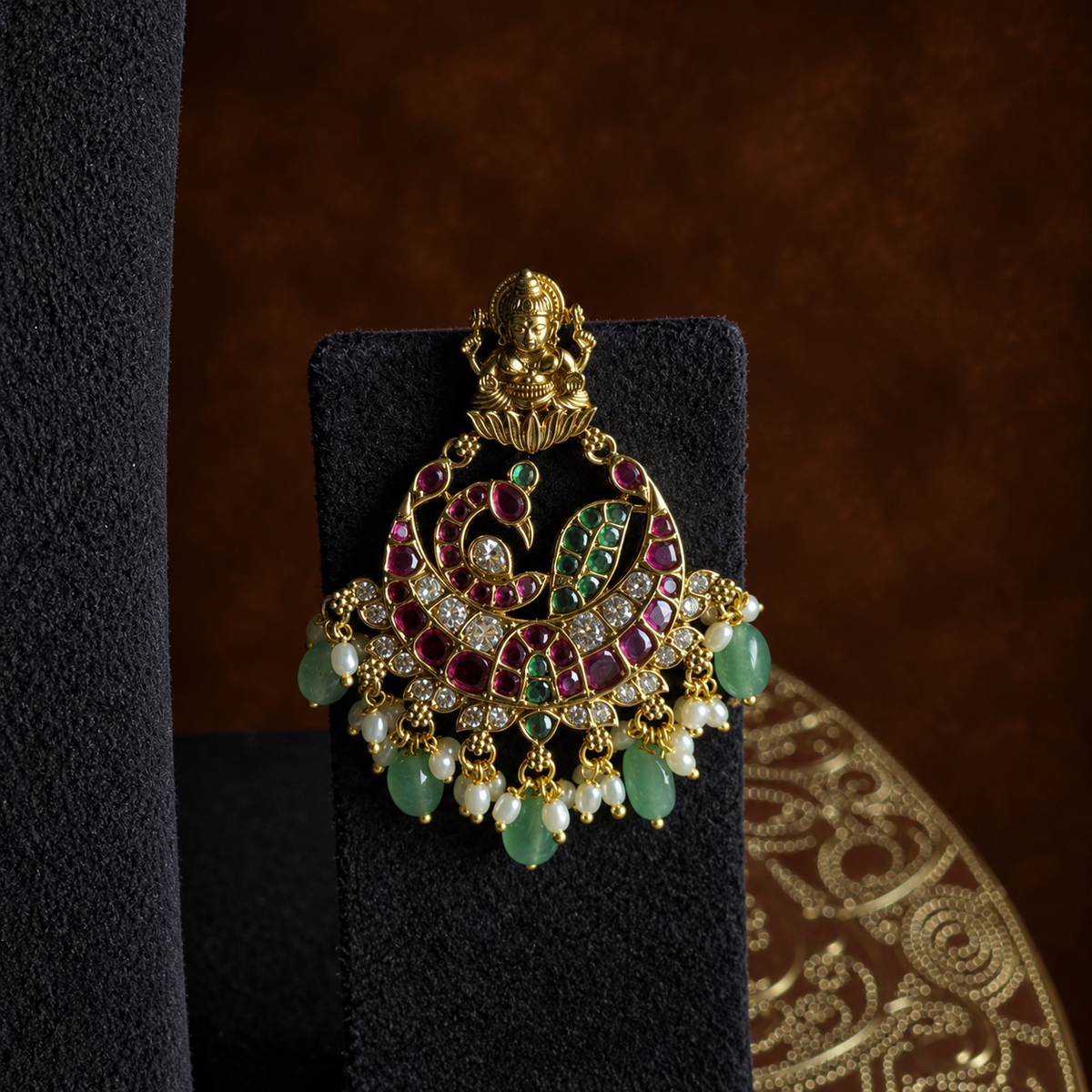 Peacock Temple Pearl Choker Set