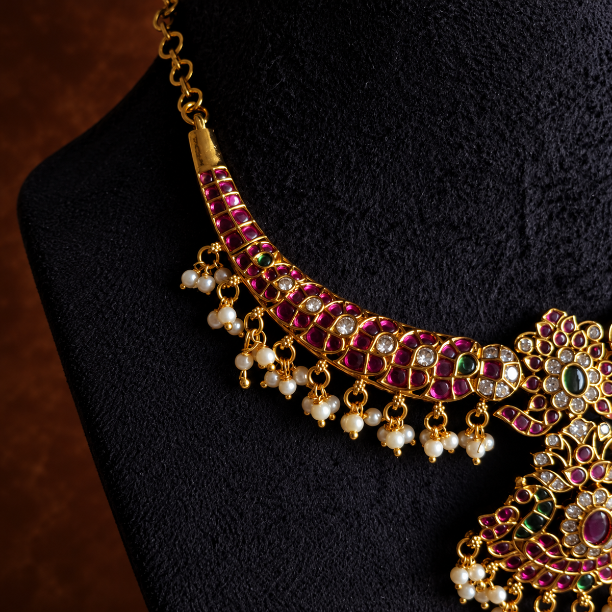Ruby Green Pearl Pendant Set