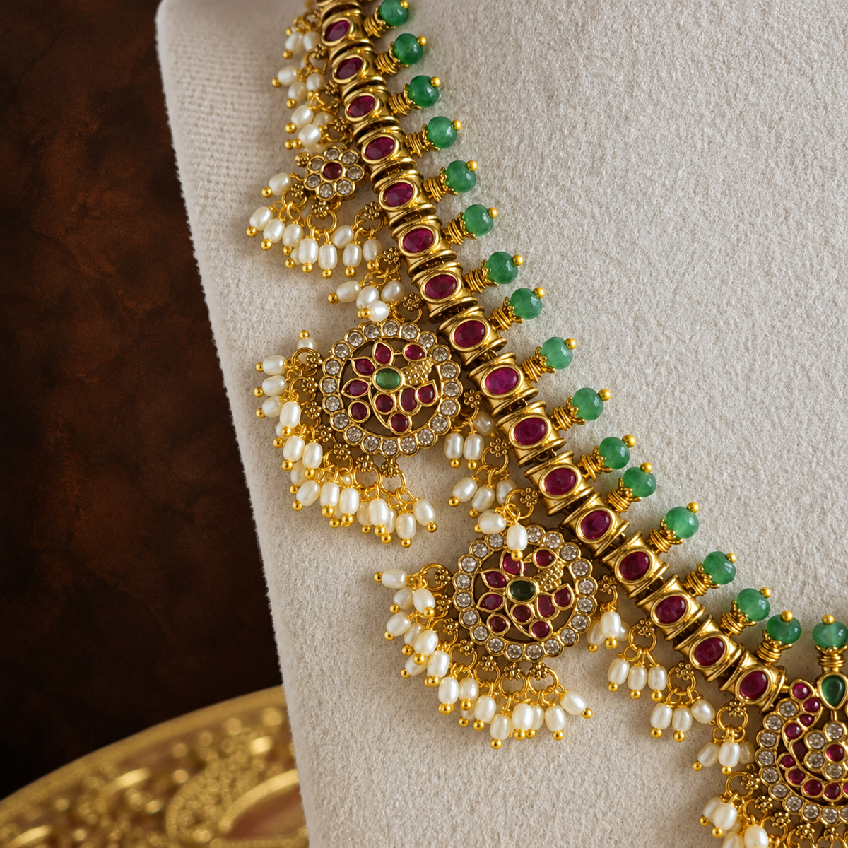 Antique Gold Ruby Green Bead Necklace Set