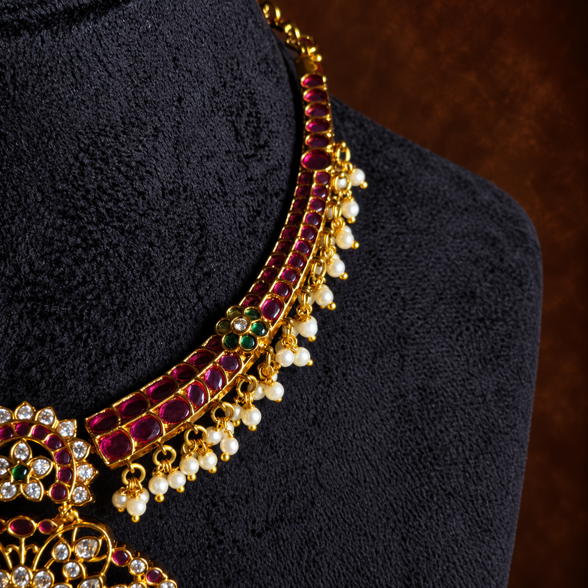 Ruby Green Pearl Pendant Set