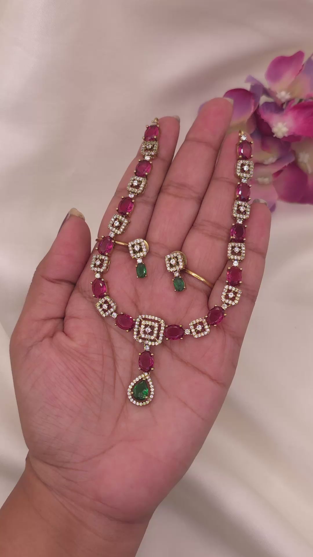 Ruby Emerald Classic Set