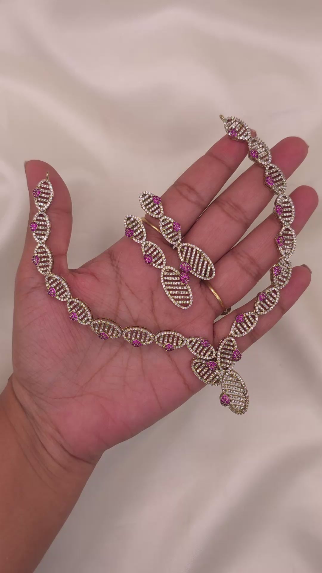 Elegant CZ Leaf Party Wear Necklace