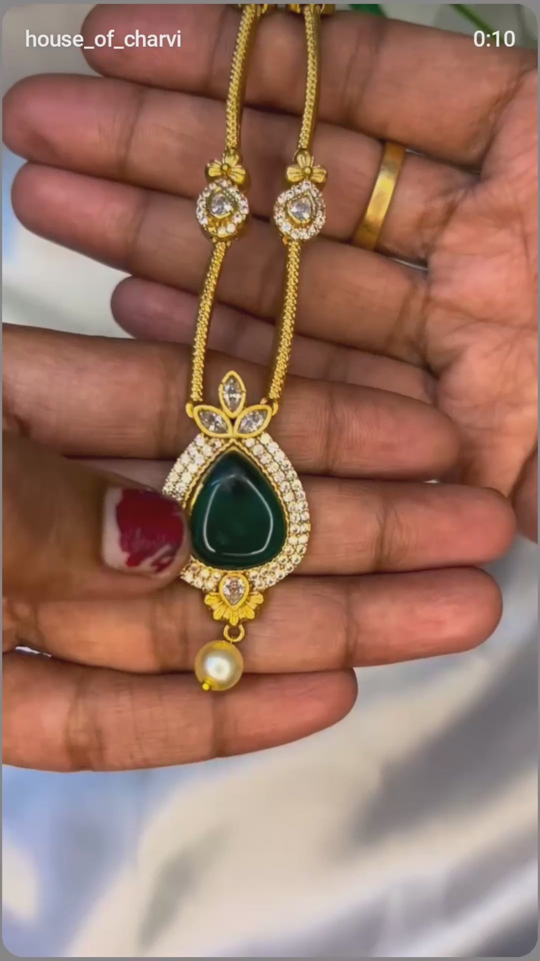 Emerald Teardrop Pendant Necklace Set