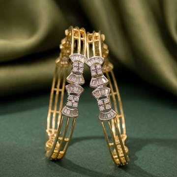 CZ Baguette Bowtie Bangle Set